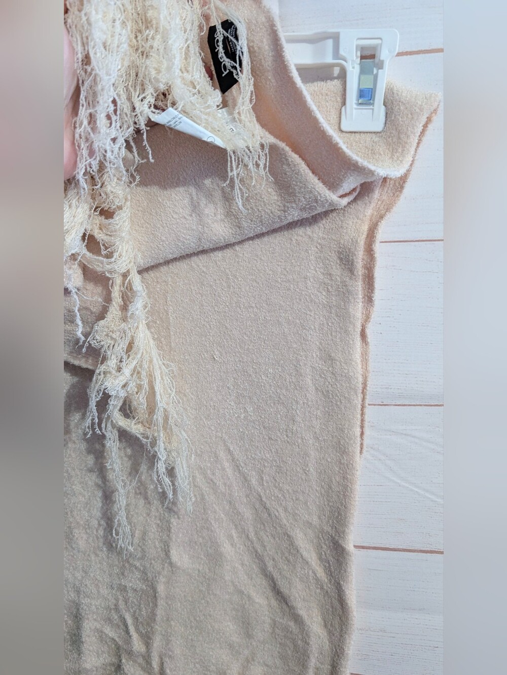 bebe Light 🍑 Peach Knit Fringe Scarf with Gold Bling Logo Accent - Picture 4 of 8